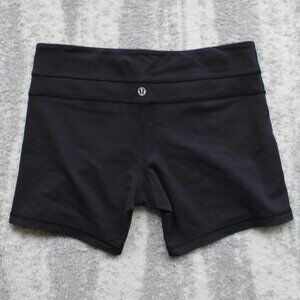 Lululemon Women's Black Athletic Shorts, Size 8, 5" Inseam